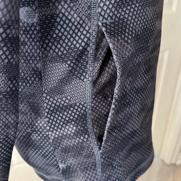 Nautica Competition Jacket Womens S Top Pockets Zip Camo Snake Print Stretch EUC - Picture 7 of 12